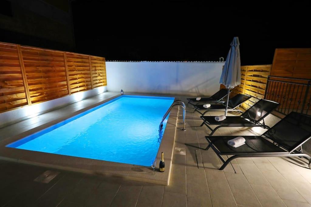 Luxury Apartment Petra With Private Pool Ζαντάρ Εξωτερικό φωτογραφία